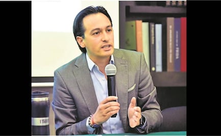 Chocan PAN y Morena por Metro