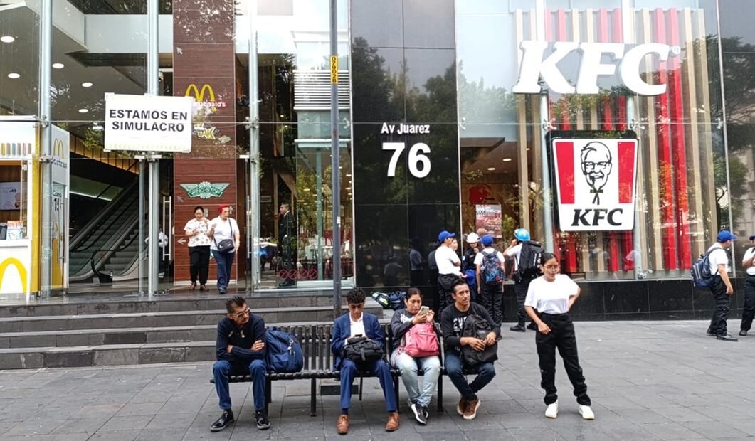 Simulacro de sismo 2024. Foto: Juan Boites/EL UNIVERSAL