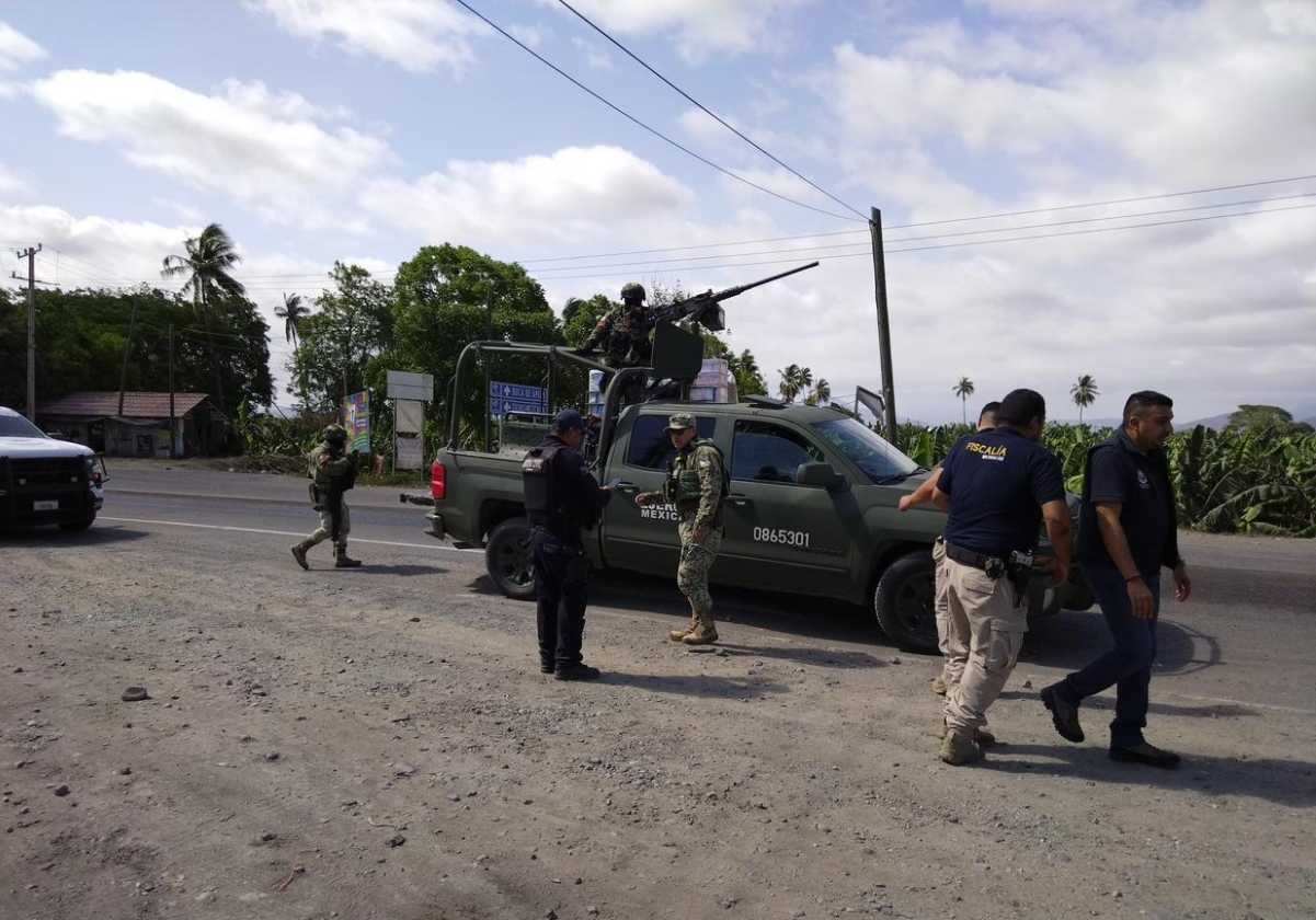 Las víctimas viajaban en una camioneta, de Pomaro a El Duin, cuando fueron atacados a balazos por el grupo criminal