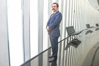 “Nos desgastamos y dejamos lo social”