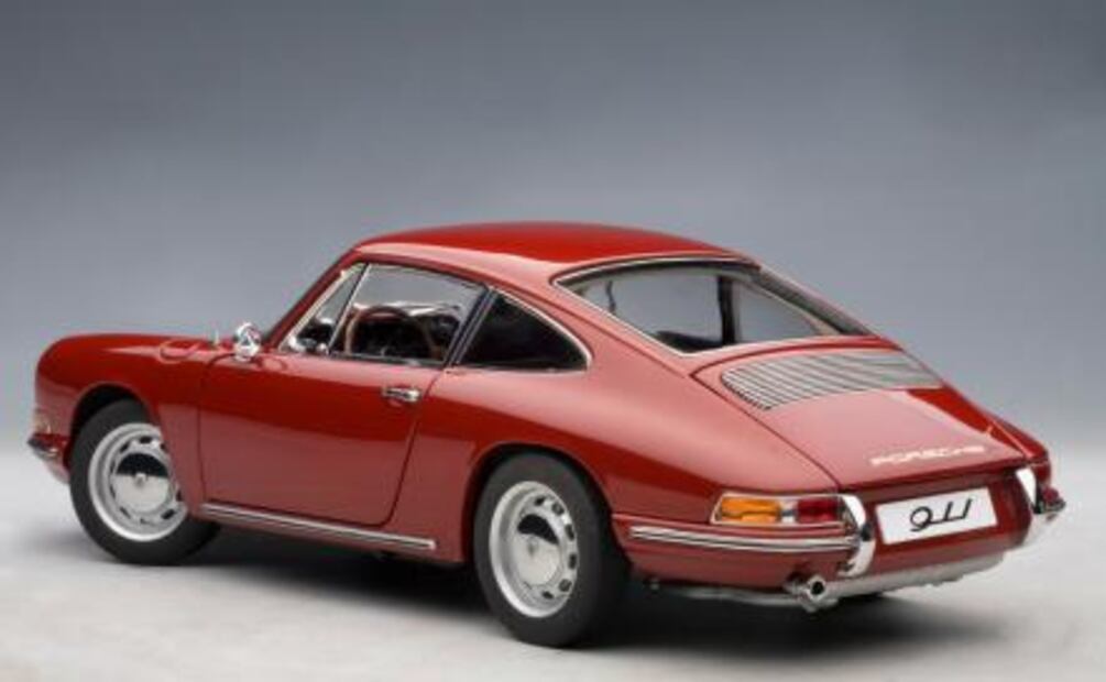 Así ha cambiado el Porsche 911 a través del tiempo 