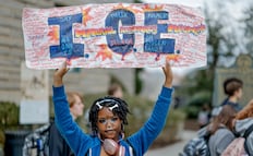 FOTOS: Minneapolis continúa furiosa tras muerte de Good y Pretti a manos del ICE; protestan contra redadas