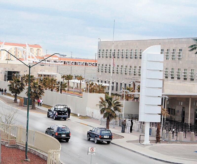 Otras órdenes. El gobierno de Estados Unidos solicitó a su personal en Ciudad Juárez estar alerta y monitorear medios locales de información. Foto: ARCHIVO EL UNIVERSAL