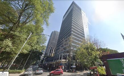 Viernes 13: Lo que sabemos del joven que se arrojó del piso 23 de un edificio en Paseo de la Reforma