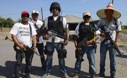 Qué fueron los polémicos grupos de autodefensa de Michoacán que fundó Hipólito Mora, asesinado en una emboscada en México