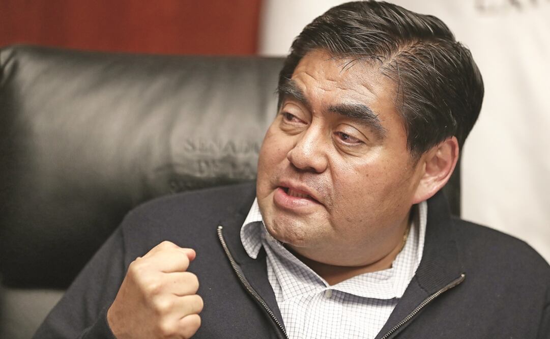 En la fotografía, Miguel Barbosa Huerta, candidato a la gubernatura de Puebla, hermano mayor de David Amadeo Barbosa Huerta. (Foto: Archivo / EL UNIVERSAL)