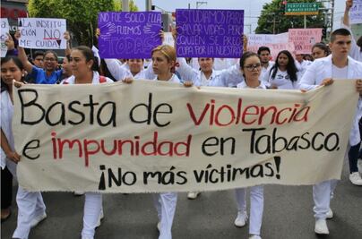 Marchan estudiantes en Tabasco por ataque a compañera; exigen seguridad