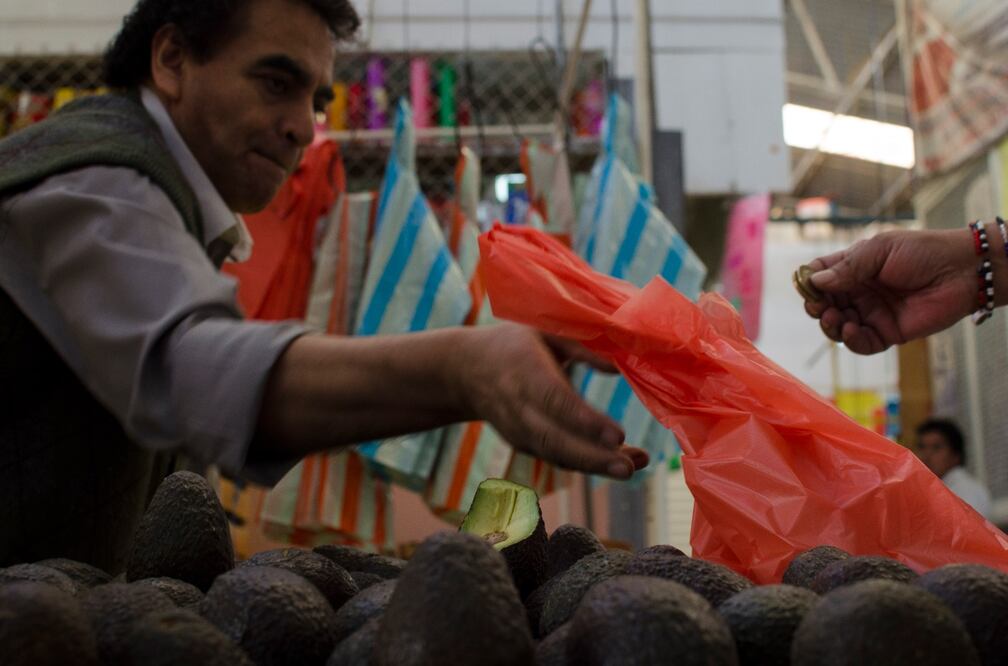 Inflación anual llega a su nivel más alto en 8 años; se ubica en 6.17%