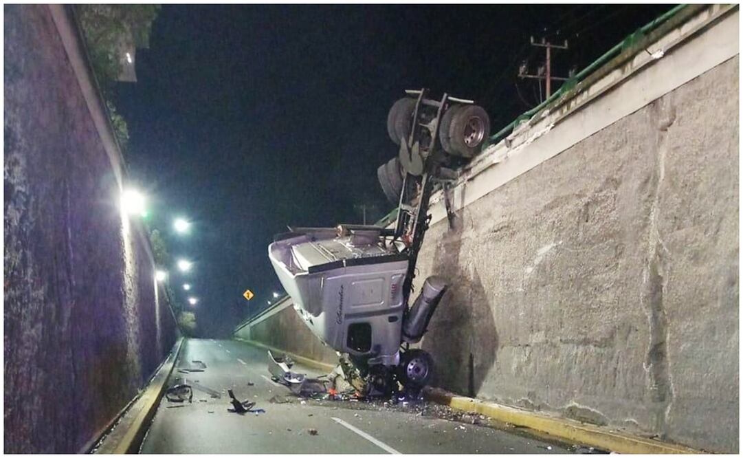 Accidente en Metepec. Foto: Especial