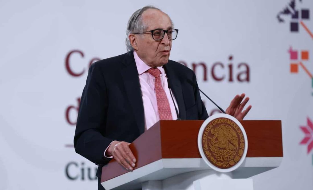 El secretario de Salud, David Kershenobich Stalnikowitz, durante la mañanera del 14 de octubre del 2025. Foto: Fernanda Rojas / EL UNIVERSAL.