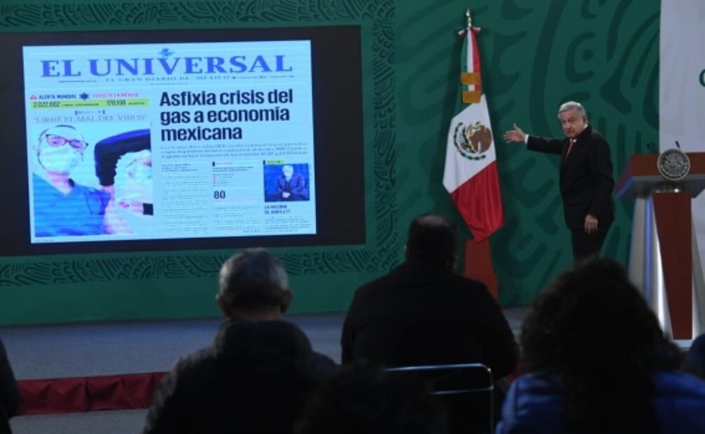 Carlos Loret de Mola responde al reto que lanzó otra vez AMLO en la mañanera