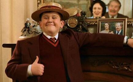 No podrás creer cómo luce Dudley Dursley, el primo “muggle” de Harry Potter, en ‘Los Crímenes de la Academia’ de Netflix