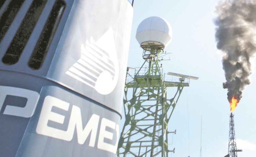 Objetivos. Entre sus acciones, Pemex contempla proyectos de rehabilitación para recuperar el proceso de crudo en el sistema de refinación. Foto: ARCHIVO EL UNIVERSAL