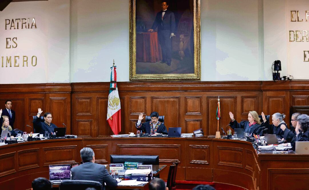 Hugo Aguilar Ortiz, Yasmin Esquivel Mossa y María Estela Ríos, ministros electos por la reforma judicial del pasado 1 de junio y quienes tomaron protesta el pasado 1 de septiembre ante el Senado. Foto: Archivo / EL UNIVERSAL