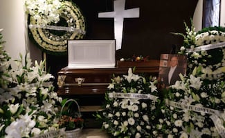 Amigos y familiares despiden al poeta, ensayista y profesor universitario Vicente Quirarte