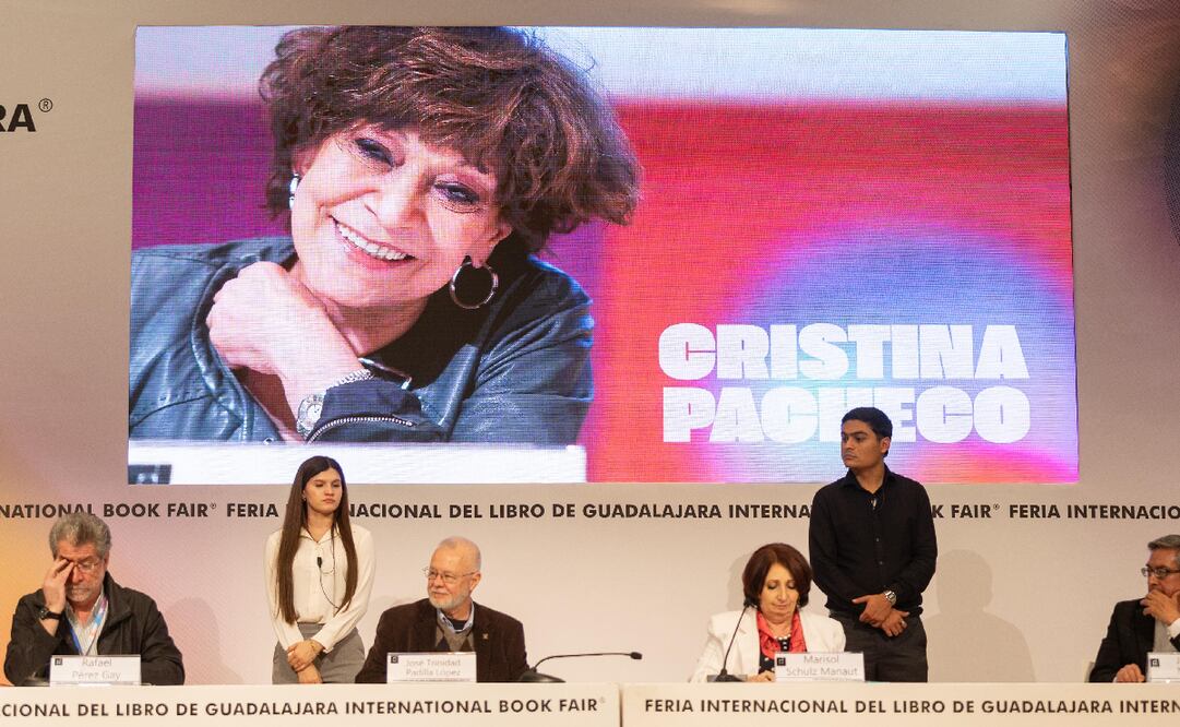 Homenaje a Cristina Pacheco en la FIL de Guadalajara. Foto: Hugo Salvador / EL UNIVERSAL.