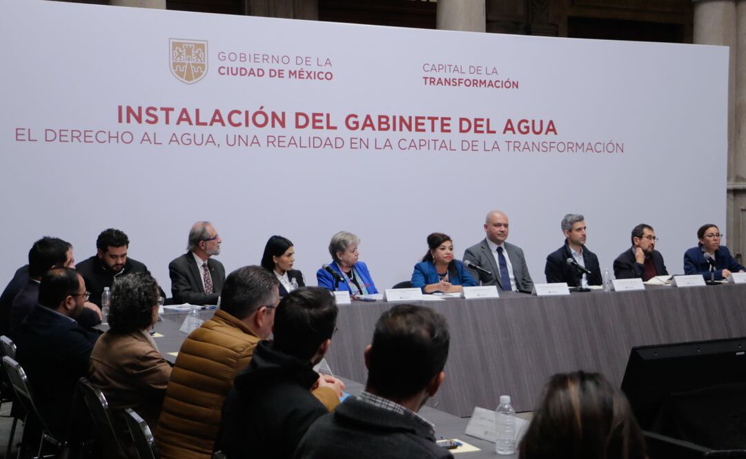 Clara Brugada da a conocer la creación de una línea telefónica denominada ‘H20 agua’ y el C5 del agua. (09/10/2024) Foto: Especiales