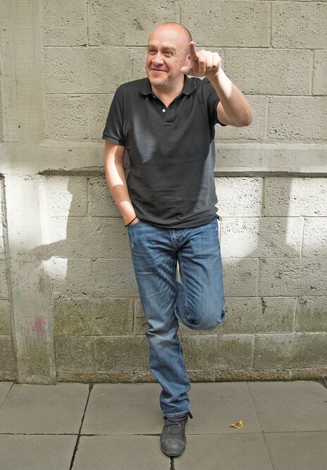 El también locutor dice que no se aferra a obtener la estatuilla dorada, prefiere dejar que las cosas sucedan (ARIEL.OJEDA. EL UNIVERSAL)