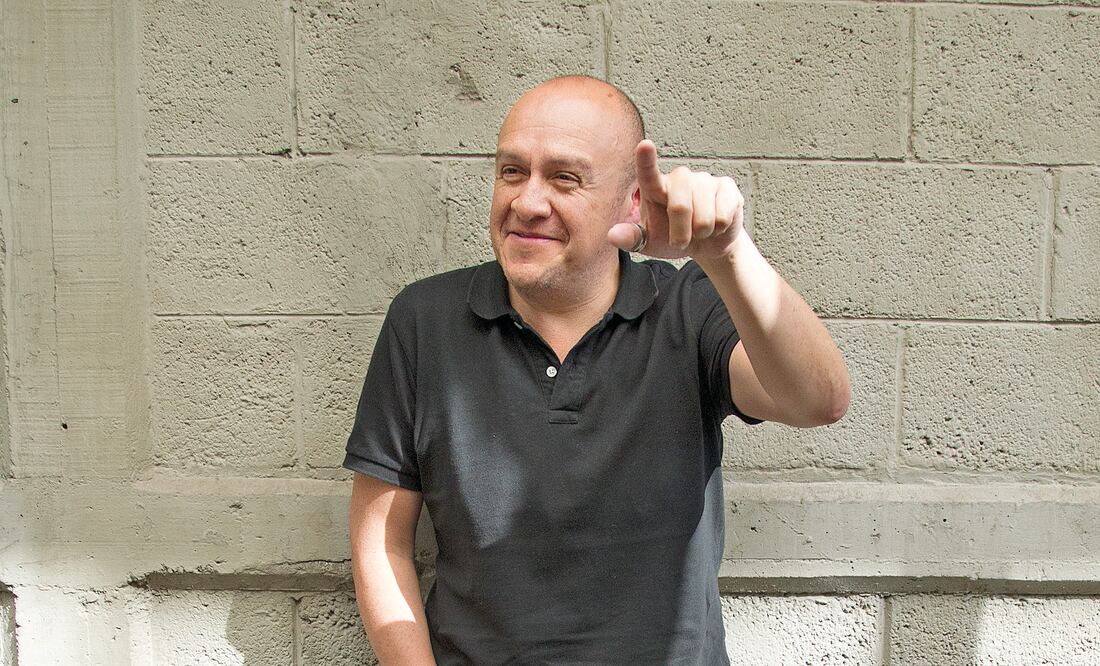 El también locutor dice que no se aferra a obtener la estatuilla dorada, prefiere dejar que las cosas sucedan (ARIEL.OJEDA. EL UNIVERSAL)