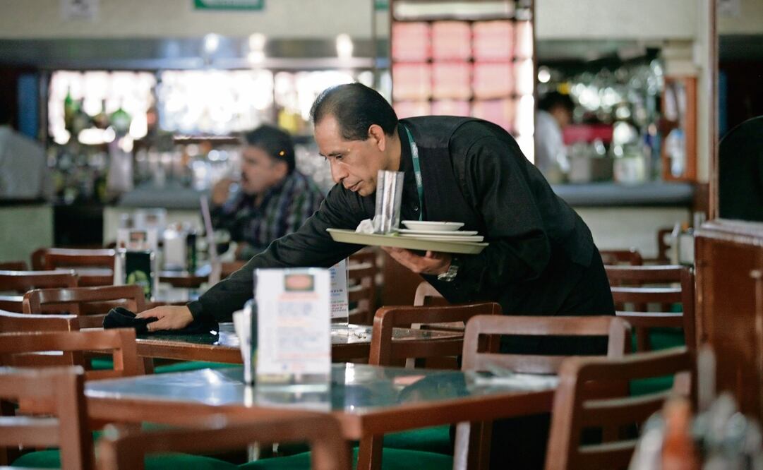 La reforma a la ley dice que las propinas deberán distribuirse equitativamente entre los trabajadores que las generen. Foto: Archivo EL UNIVERSAL