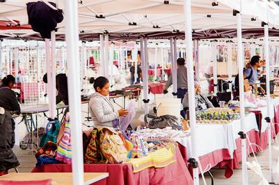 Avanza instalación de la romería en el Zócalo capitalino