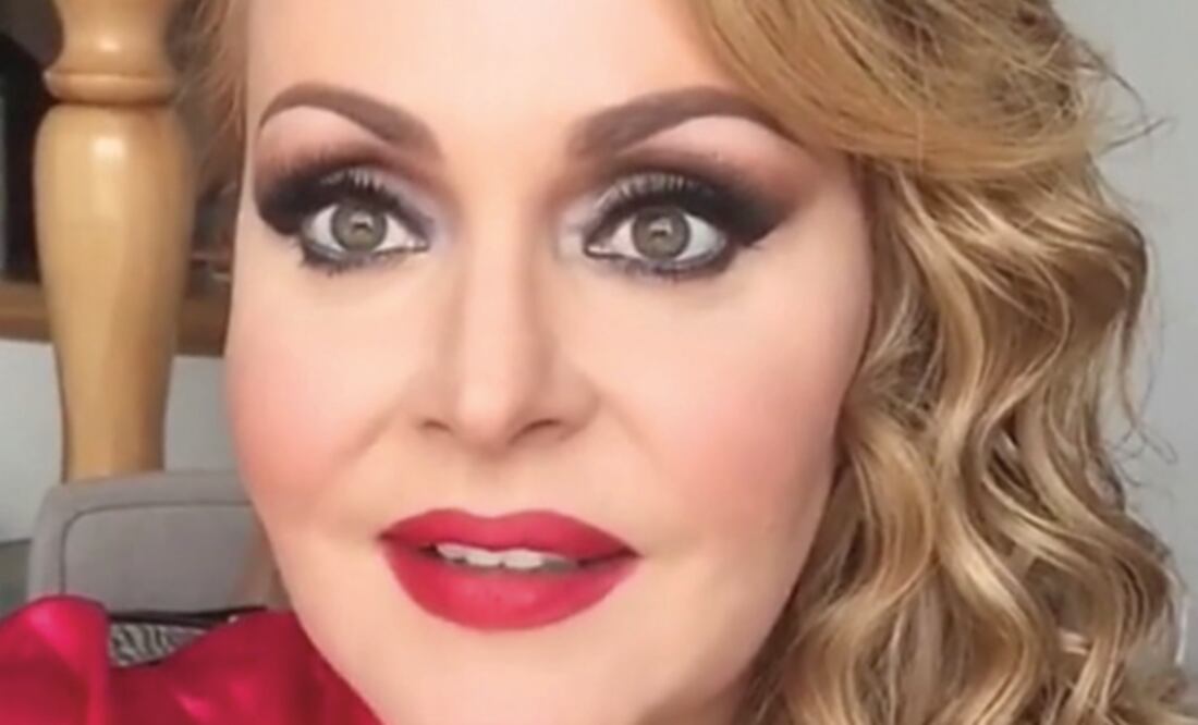 “Los maquilladores dicen que tengo una de las mejores pieles” dice. (FOTO: INSTAGRAM)