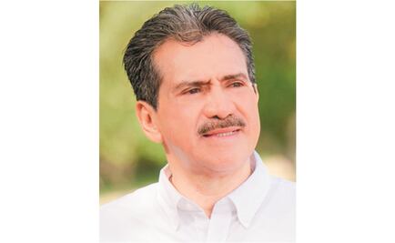 A falta de agua, edil morenista coloca toboganes