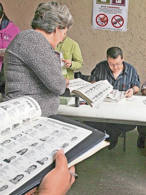 Inicialmente, 39 mil 724 habían sido excluidas de la Lista Nominal en el Extranjero, pero se reincorporaron 36 mil 355. Archivo El Universal