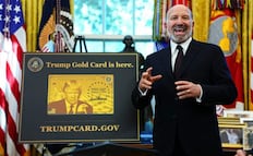Gobierno de Trump activa visa millonaria; "tarjeta dorada" ofrece residencia por 1 millón de dólares