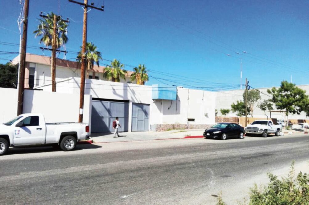 El cuerpo de Silvestre de la Toba, asesinado el lunes en La Paz, continúa en las instalaciones del Servicio Médico Forense (Semefo), informó personal del organismo. (GLADYS NAVARRO. EL UNIVERSAL)