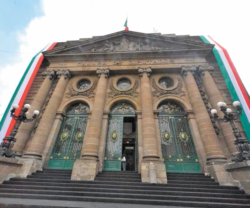 En el Congreso capitalino mil 72 iniciativas están congeladas, en parte, por la emergencia sanitaria por el coronavirus. ARCHIVO EL UNIVERSAL