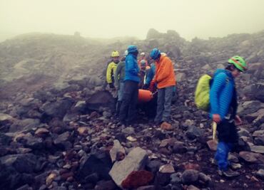 Rescatan a alpinista del Pico de Orizaba