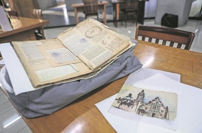 Gerardo Murillo, entre el agua y el papel