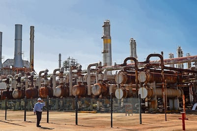 Pemex rompe récord en combustibles contaminantes