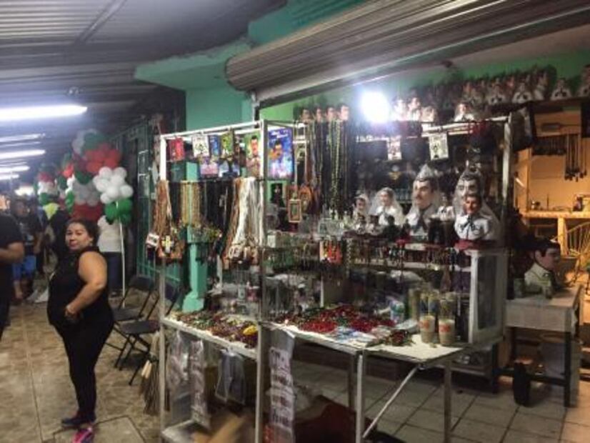 Festejan a Malverde, el santo de los narcos en Culiacán
