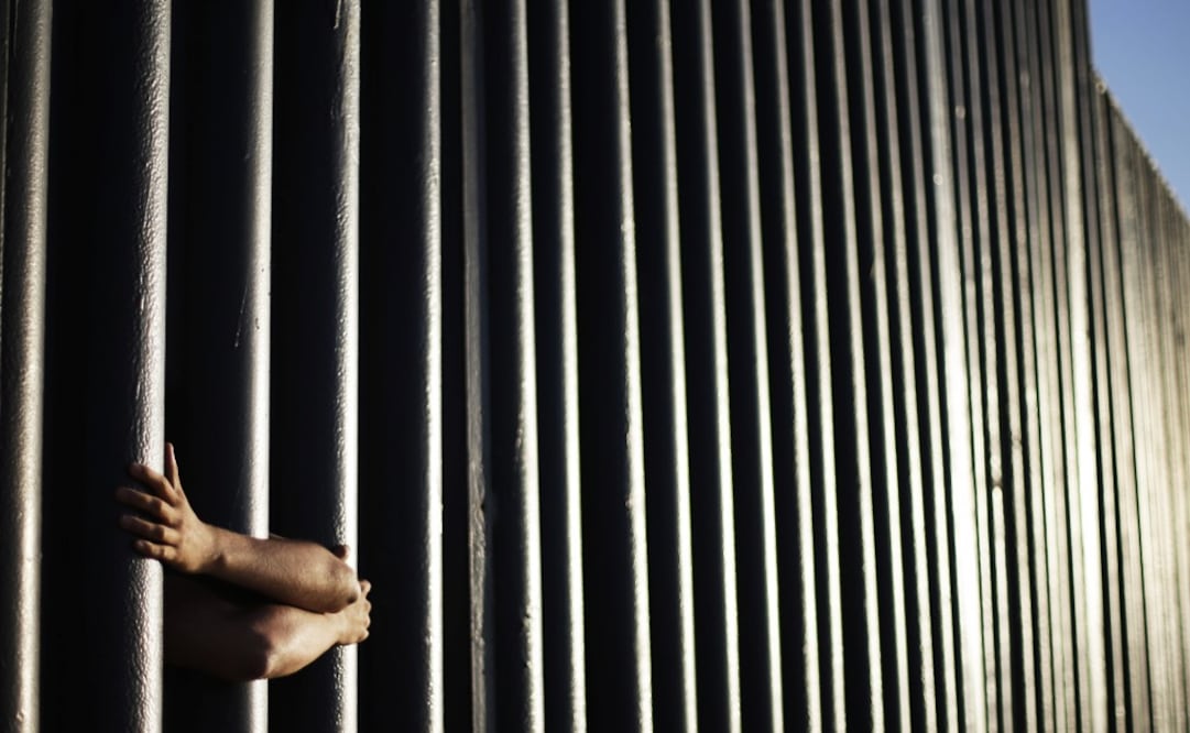 The Pentagon will transfer millions of dollars that will be used to build a wall in the Mexico-U.S. border – Photo: Gregory Bull/AP