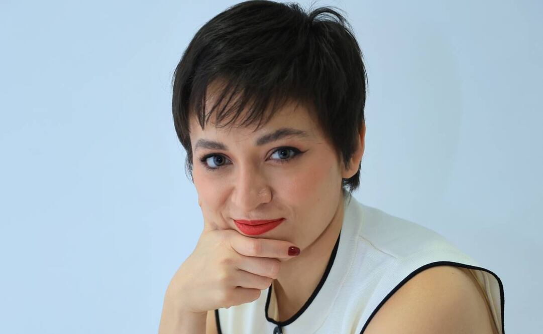 Ciudad de México 21 agosto 2024 Retratos a la colaboradora de EL UNIVERSAL Melissa Ayala en el estudio de fotografía de la redacción. Foto: Fernanda Rojas/EL UNIVERSAL