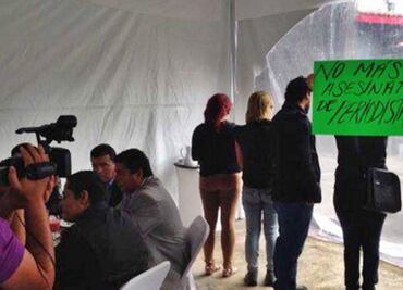 Protestan en Michoacán por el asesinato de fotoperiodista