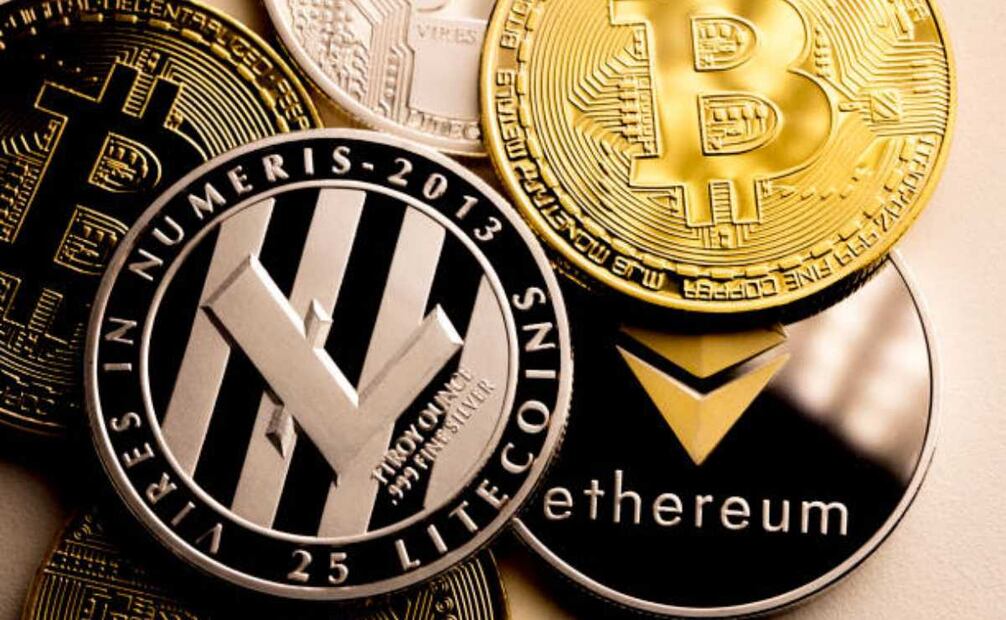 El estudio del ICIJ reveló que Binance ha recibido más de 400 millones de dólares del grupo camboyano Huione, señalado por el Departamento del Tesoro por su actividad delictiva. Foto: iStock