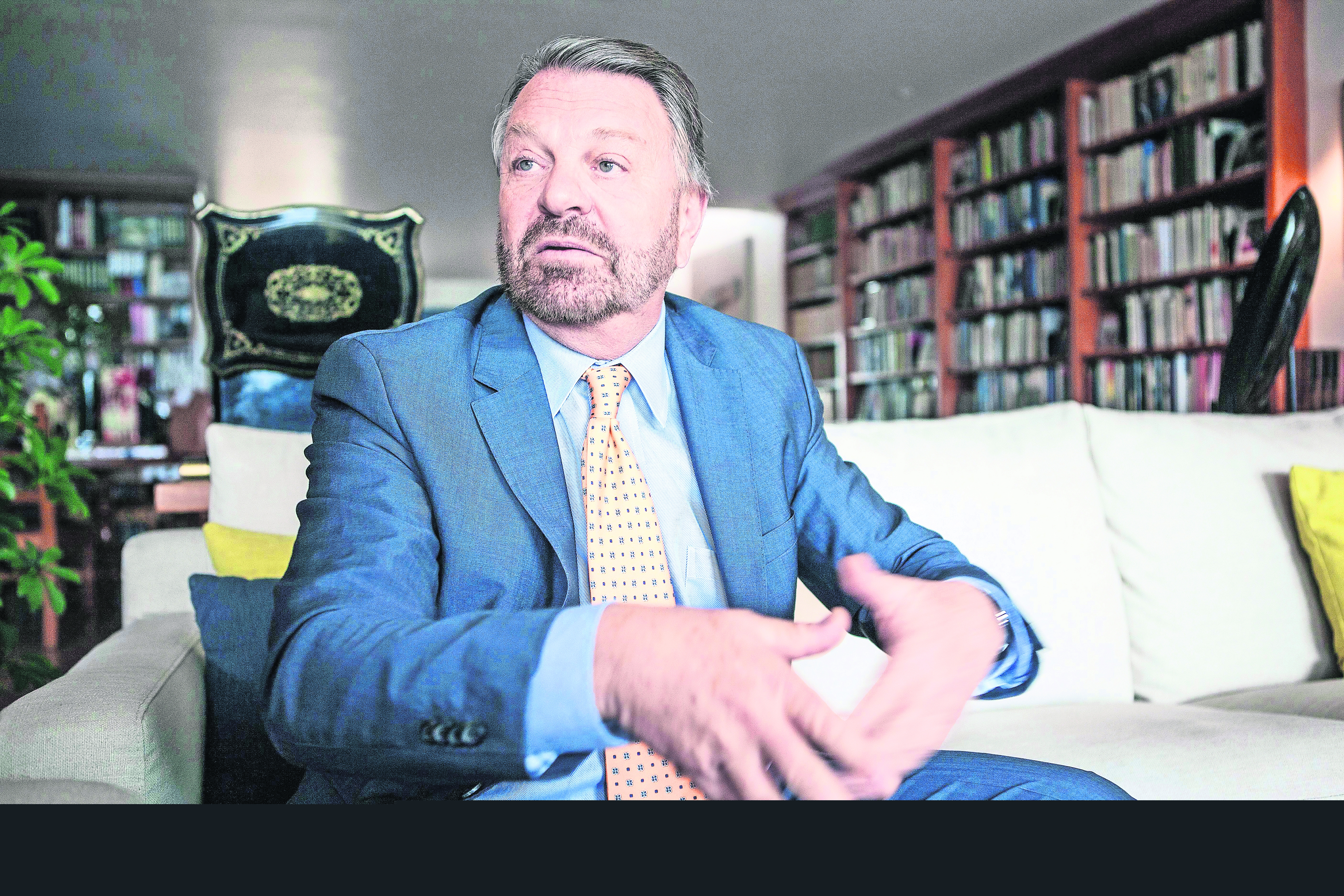 Castañeda no ha abandonado a Anaya