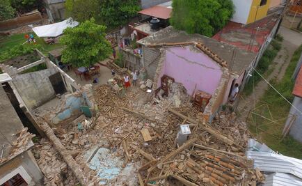 Funcionarios federales se reparten en zonas de desastre por sismo en Oaxaca