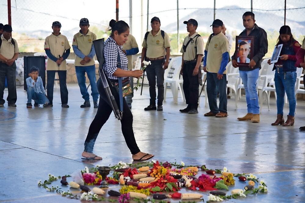 Los habitantes indígenas de Temalacatzingo luchan contra el ingreso de las drogas a sus comunidades.Foto: SALVADOR CISNEROS. EL UNIVERSAL