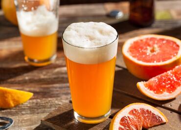 Cinco errores que cometes al beber cerveza