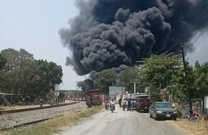 Reportan explosión de bodega en Veracruz