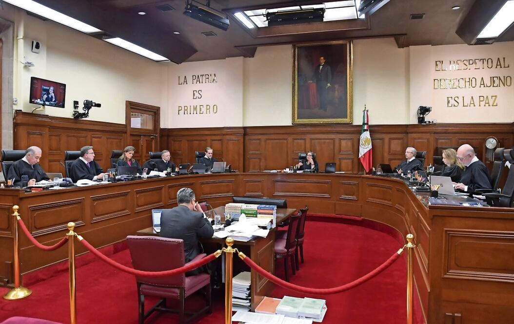 El presidente Andrés Manuel López Obrador lanzó 13 preguntas a los integrantes del máximo tribunal del país. Foto: archivo/EL UNIVERSAL