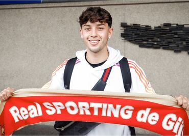 Jordán Carrillo ya reportó con el Sporting de Gijón