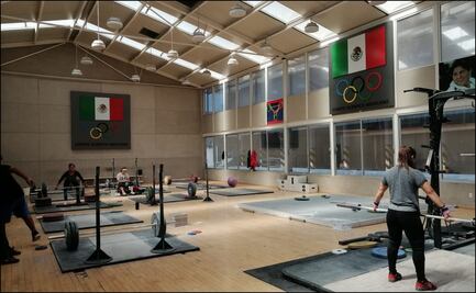 Un día sin mujeres: Levantadoras de pesas apoyan el movimiento, pero no detuvieron actividades