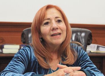 Presenta titular de CNDH a su equipo