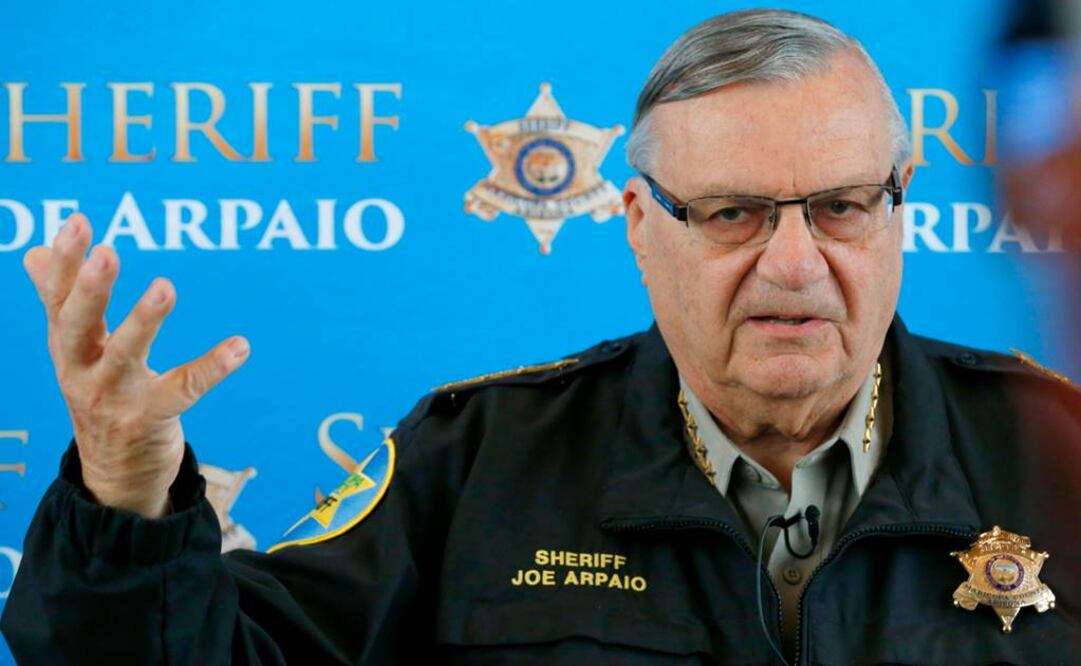Arpaio, de 84 años, dijo que también desea reunirse con el Pontífice para compartir sus pensamientos sobre cuestiones fronterizas, incluida la migración y la violencia de las drogas (Foto: AP/Archivo)