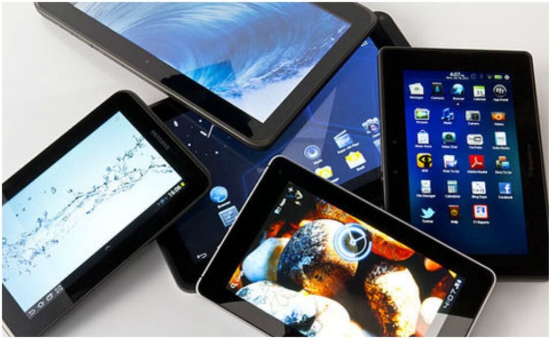 Cuando utilizan estos aparatos la vista está fija y tiende el niño a no parpadear con la frecuencia requerida, lo cual es necesario ya que el ojo debe estar humectado